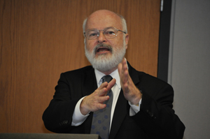 Dr. Chris Nelson of the Universi of Utah